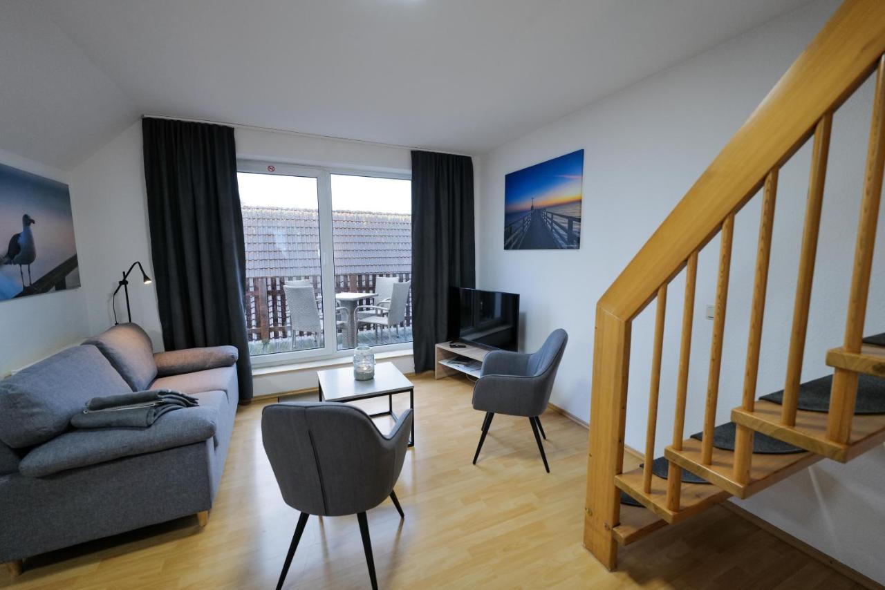 Ferienwohnungen Meerfarbig Zingst - Haustierfrei -Terrasse Mit Strandkorb Oder Balkon - E-Ladesaeule - Parkplatz - Wlan - Fahrradschuppen - Waschtrockner - Ruhig Und Zentral - Nichtraucher Exterior photo