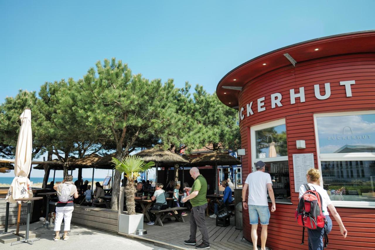 Ferienwohnungen Meerfarbig Zingst - Haustierfrei -Terrasse Mit Strandkorb Oder Balkon - E-Ladesaeule - Parkplatz - Wlan - Fahrradschuppen - Waschtrockner - Ruhig Und Zentral - Nichtraucher Exterior photo