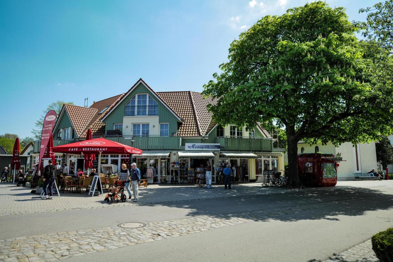 Ferienwohnungen Meerfarbig Zingst - Haustierfrei -Terrasse Mit Strandkorb Oder Balkon - E-Ladesaeule - Parkplatz - Wlan - Fahrradschuppen - Waschtrockner - Ruhig Und Zentral - Nichtraucher Exterior photo